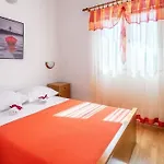 Appartamento Stella, Slatine, Rovci, Otok Ciovo