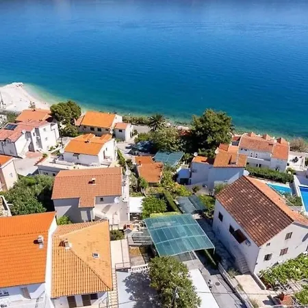 Stella, Slatine, Rovci, Otok Ciovo *