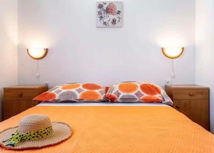 Stella, Slatine, Rovci, Otok Ciovo